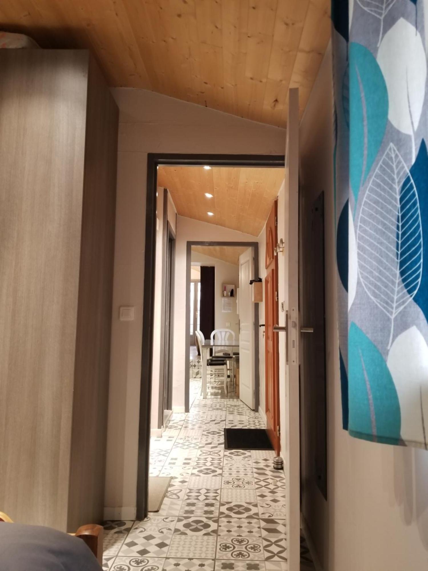 Maison Centre Ville Parking Prive Ax-les-Thermes Exterior foto